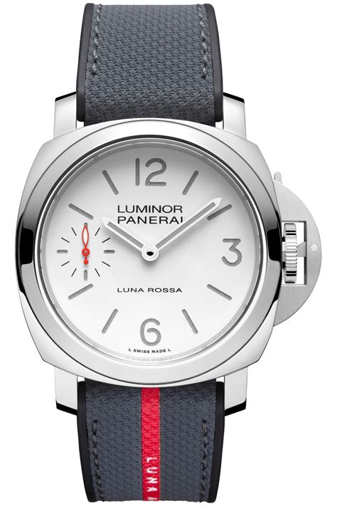 panerai luna rossa replica|panerai luminor luna rossa 44mm.